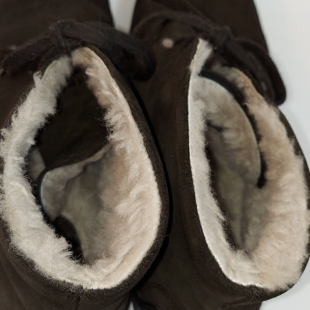 Tod's Shearling Lined Nubuckchukka Boots 9.5 - image 6